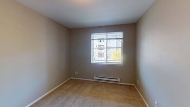 Interior Photo - Hearthstone at Merrill Creek