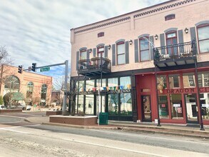 Building Photo - 300 S Main St