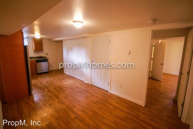 Foto del edificio - 6905 NE 23rd Ave