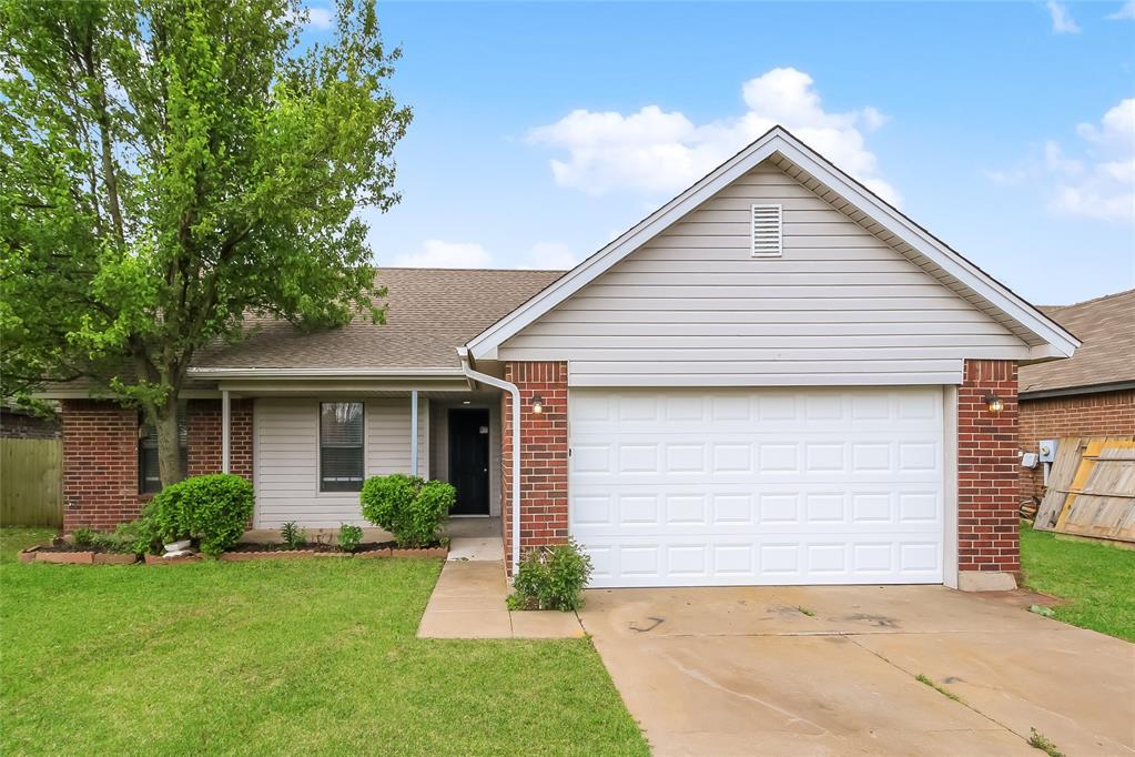 Foto principal - 6104 SE 84th St