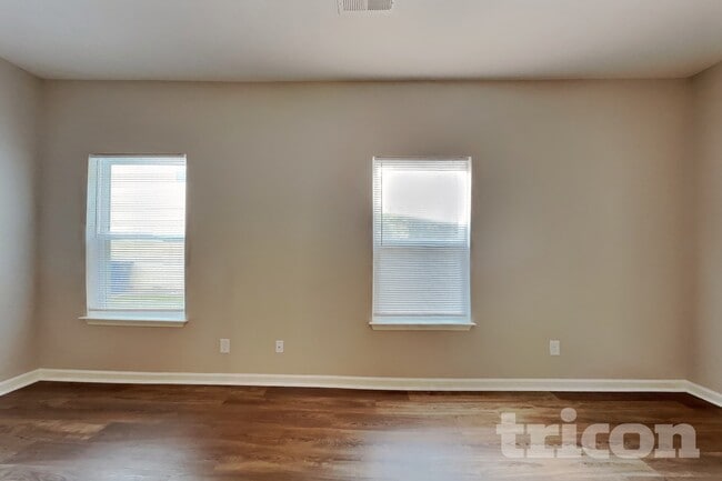 Building Photo - 917 Leatherstone Ln