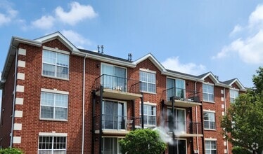 Building Photo - 9810 Liberty Cir