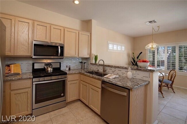 Foto del edificio - 2570 Downeyville Ave
