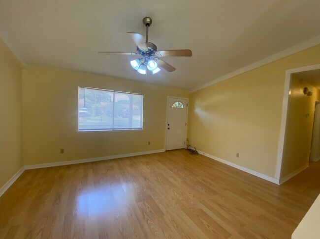 Foto del edificio - 3235 Auburn Pkwy