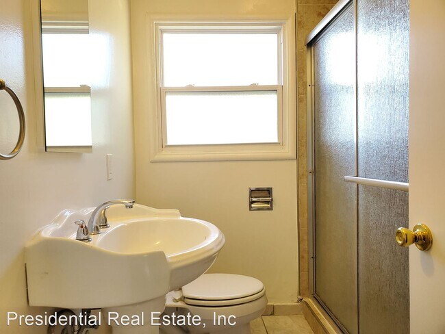 Foto del edificio - 2 br, 1 bath House - 195 S Claremont Ave