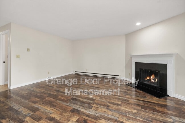 Building Photo - 7304 N Skyview Pl