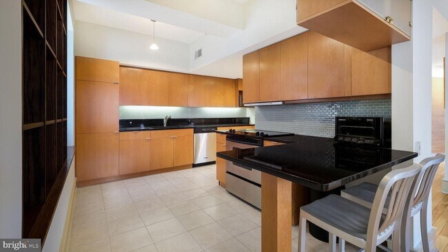 Foto del edificio - 1737 Chestnut St