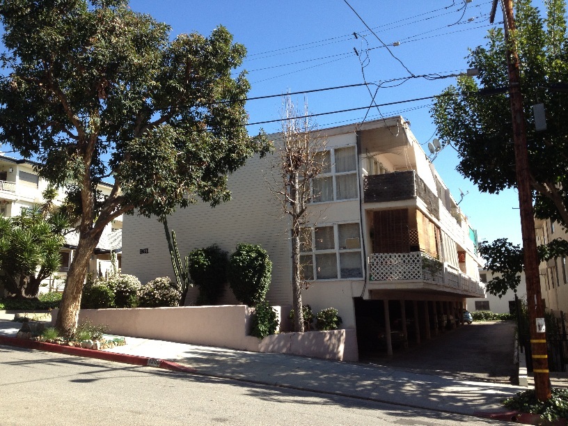 Primary Photo - 1200 Larrabee St