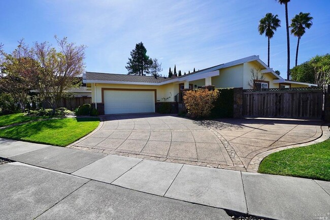 Building Photo - 673 Cabot Way