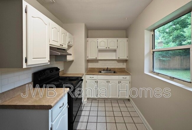Foto del edificio - 1292 Peacefield Dr