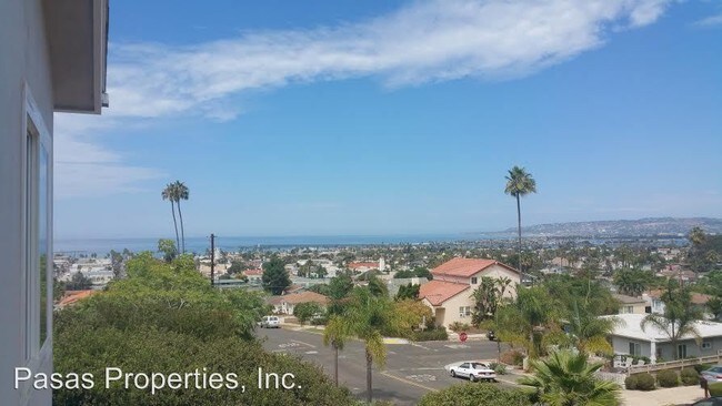 Foto del edificio - 4573 Newport Ave