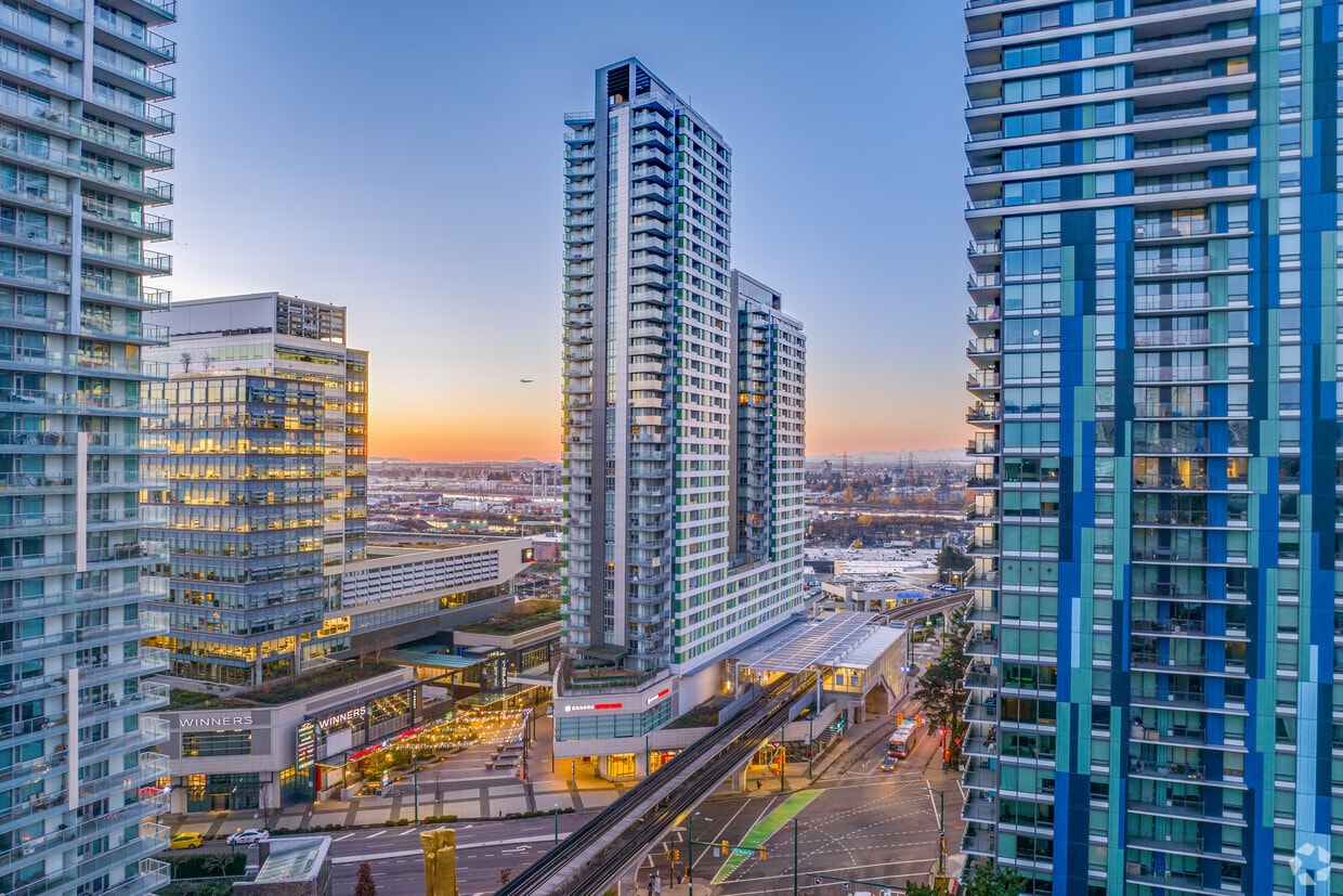 Building - Marine Gateway Tower 1