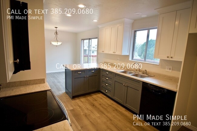 Building Photo - 260 S 400 E