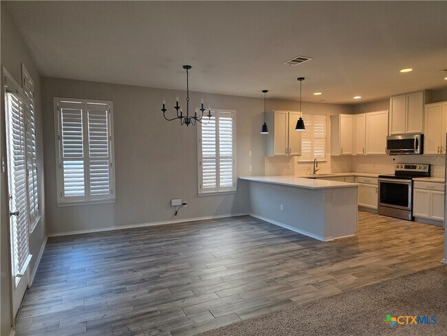 Building Photo - 1119 Lonesome Oak Drive