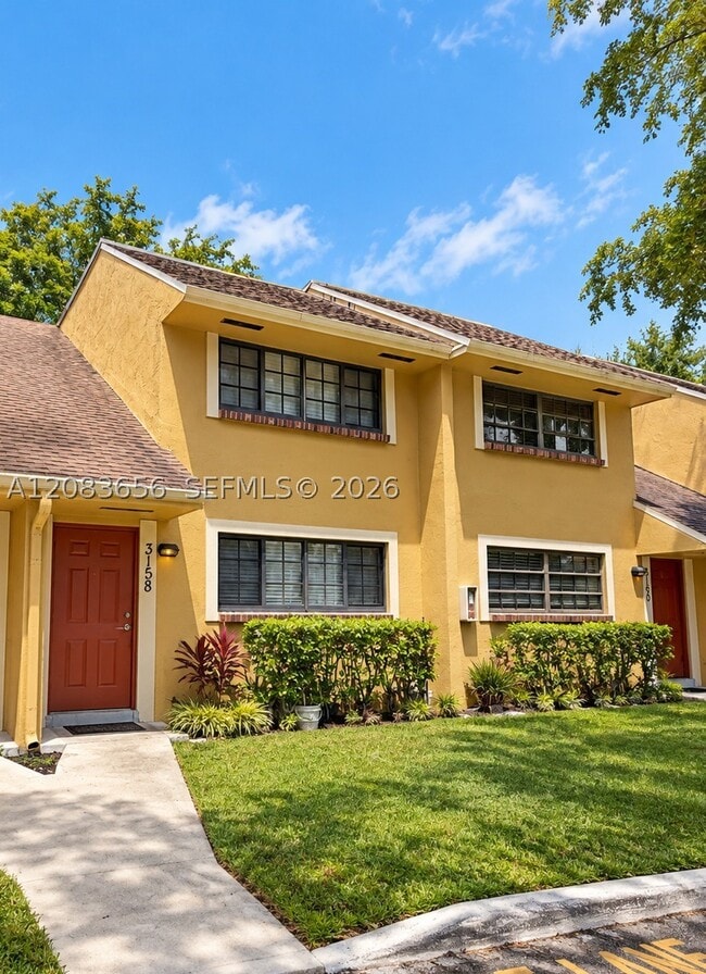 Building Photo - 3158 N Pine Island Rd