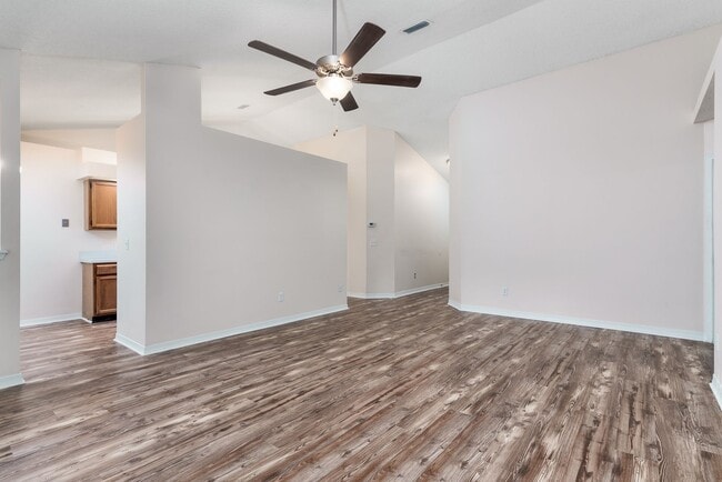 Foto del edificio - Home for rent