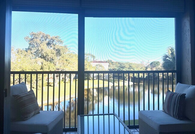 Building Photo - 3050 NW 42nd Ave