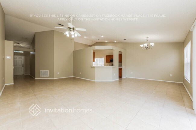 Foto del edificio - 26821 Roseann Pl