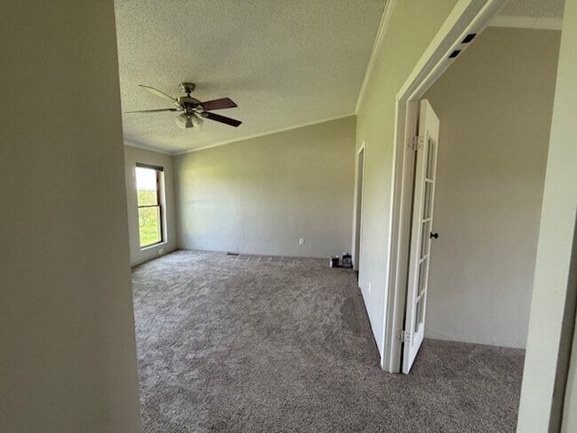 Foto del edificio - 267267 E County RD 49