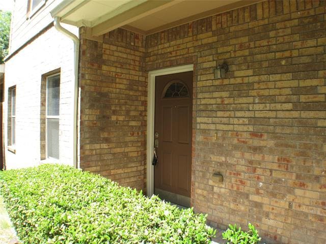 Building Photo - 2332 Oklahoma Ave