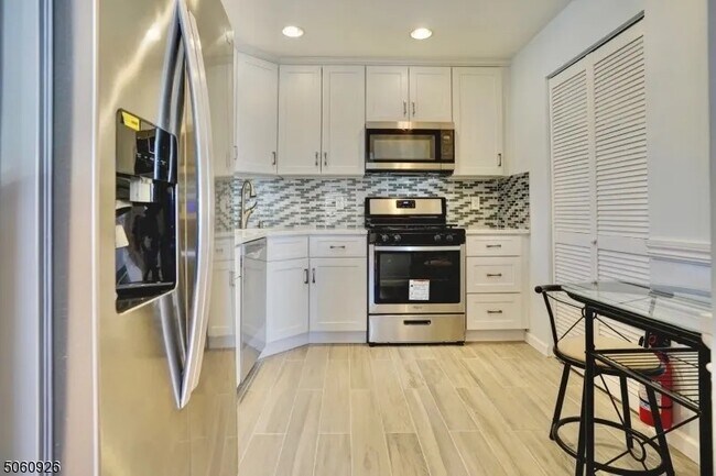 Cocina - 47 Rutgers Dr