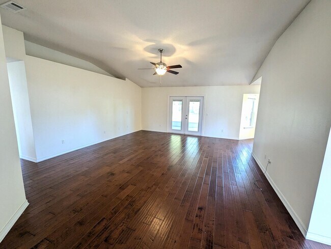 Foto del edificio - 7300 Rexford St