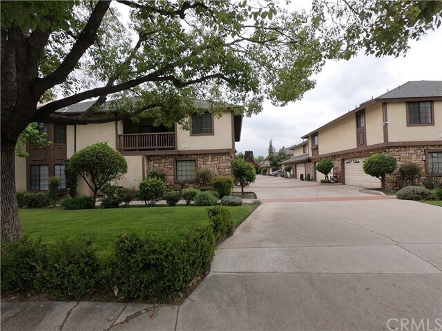 Primary Photo - 838 Fairview Ave