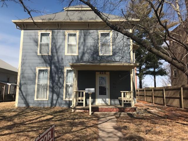 Primary Photo - 426 Colorado St