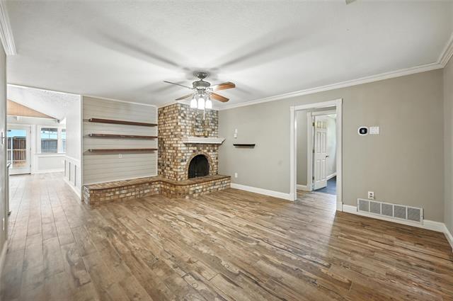 Foto del edificio - 2857 Hurstview Dr