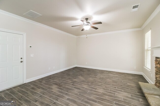 Foto del edificio - 886 Rainsong Way