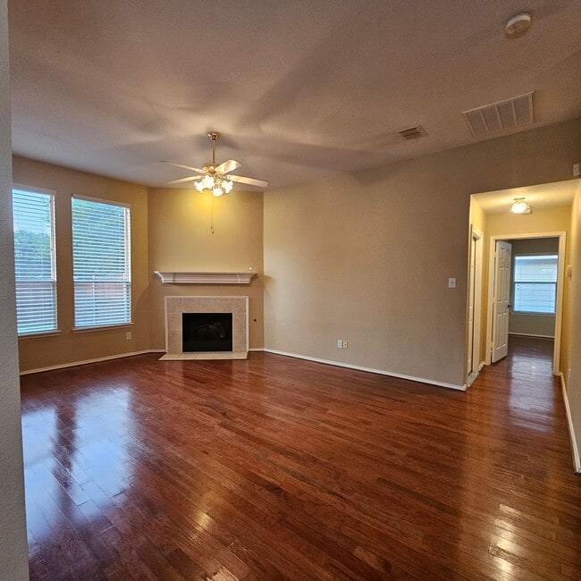 Building Photo - Pine Ridge Estates