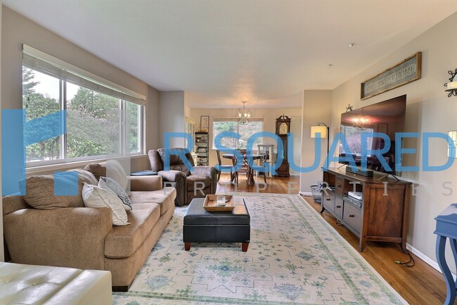 Building Photo - 11325 21st Pl NE