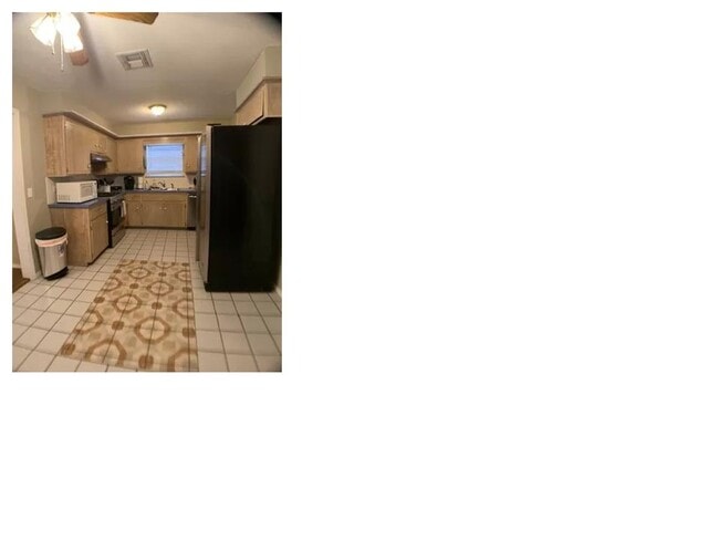 Photo - Edmond 4 bed home