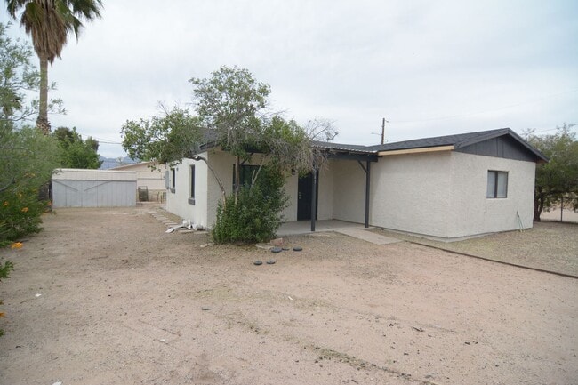 Foto del edificio - Remodeled 3 Bedroom 1 Bath Home! Central T...