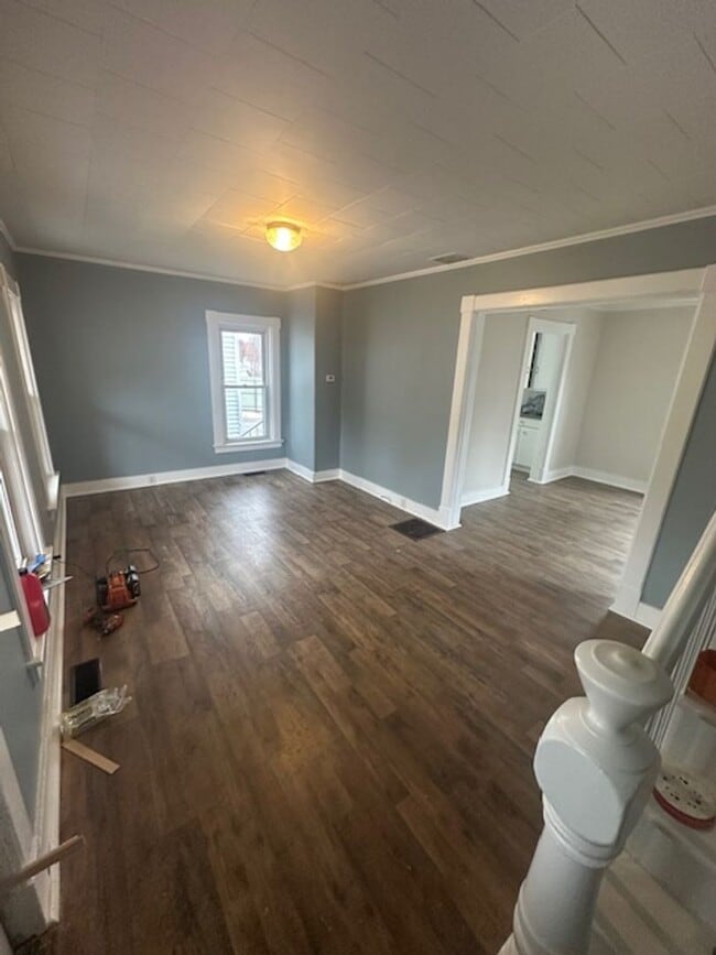 Building Photo - Private 2BR/1.5BA House – Recently Updated