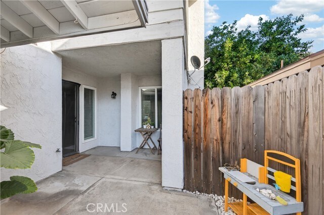 Foto del edificio - 3435 W Park Balboa Ave