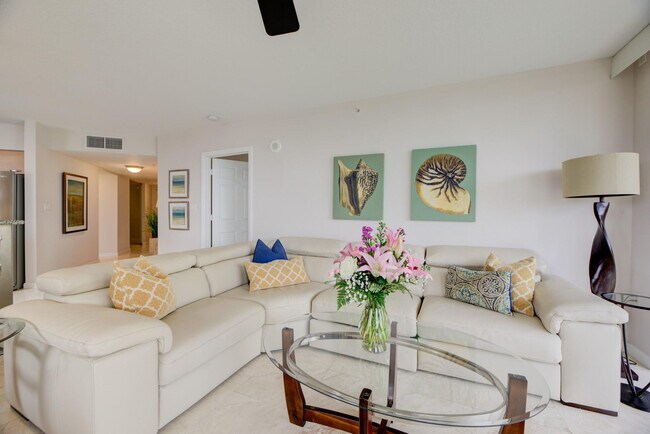 Foto del edificio - 2001 N Ocean Blvd