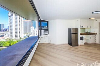 Building Photo - 1700 Ala Moana Blvd