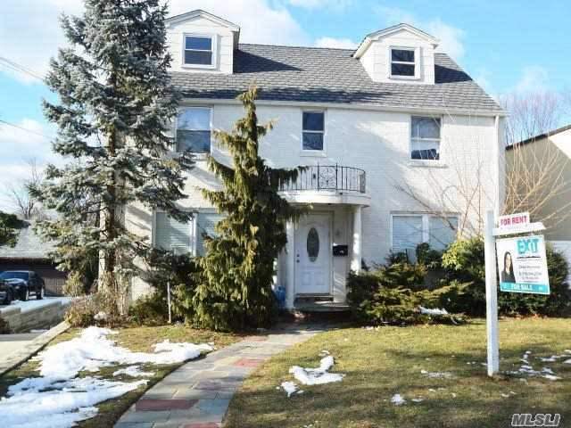 Primary Photo - 184-19 Aberdeen Rd
