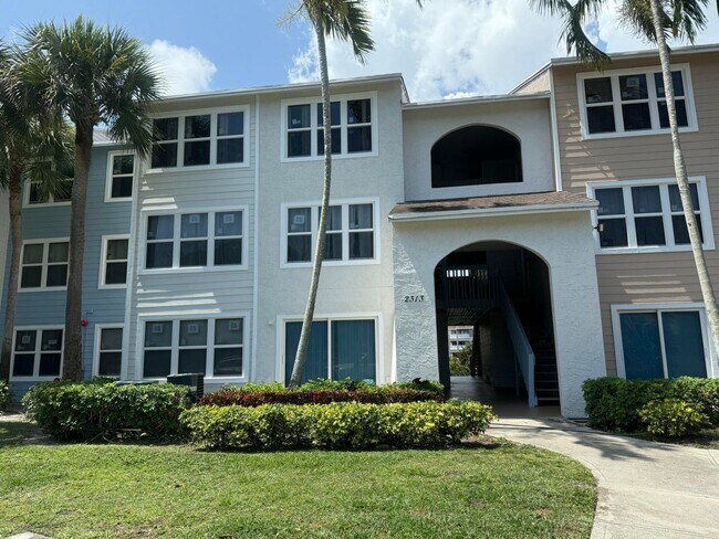 Foto del edificio - 2313 N Congress Ave