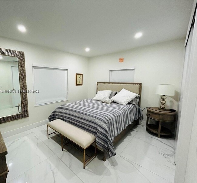 Foto del edificio - 4618 SW 2nd St