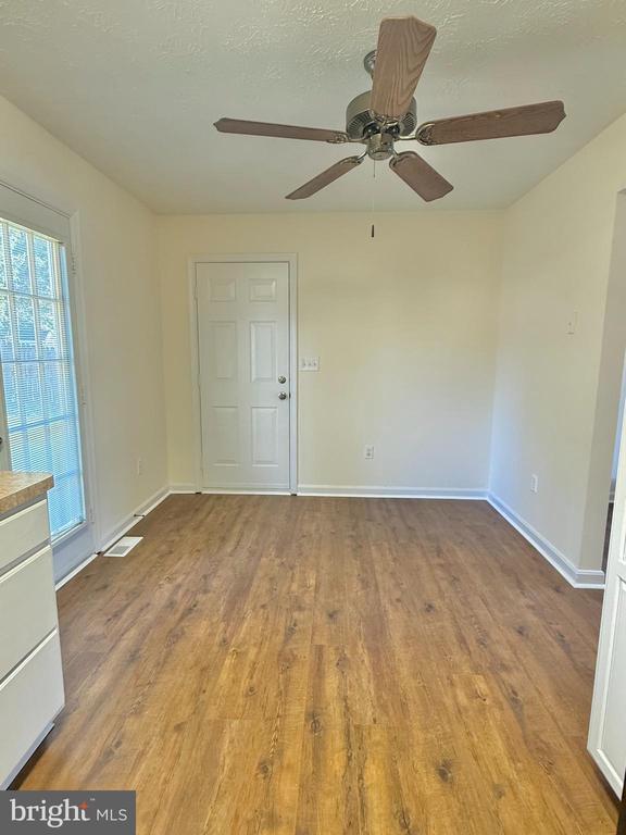 Building Photo - 11516 Woodland View Dr