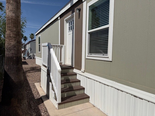 Foto del edificio - 2060 N Center St