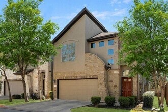 Building Photo - 2001 Faro Dr