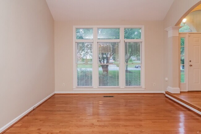 Foto del edificio - 13120 Angel Oak Dr