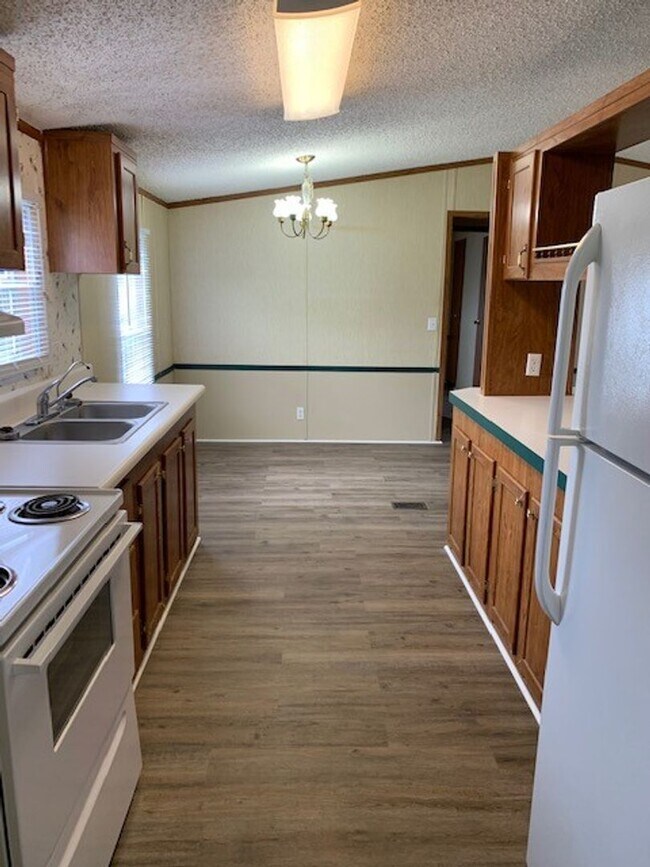 Foto del edificio - 3BD/2B Mobile Home in Clyatville, GA