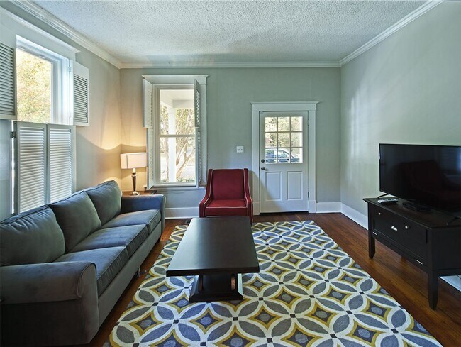 Photo - Updated 1 Bedroom in Cooper Young!! House