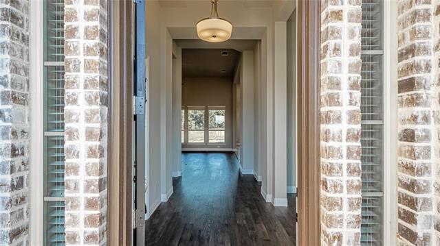Building Photo - 6111 Starr Dr.