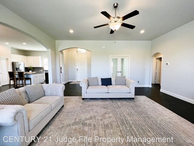 Building Photo - 3 br, 2 bath House - 1109 Sumner Drive