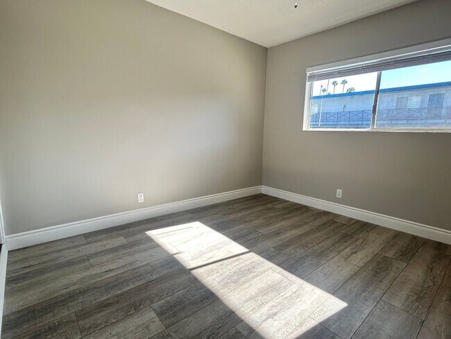 Foto del edificio - Palm View Apartments